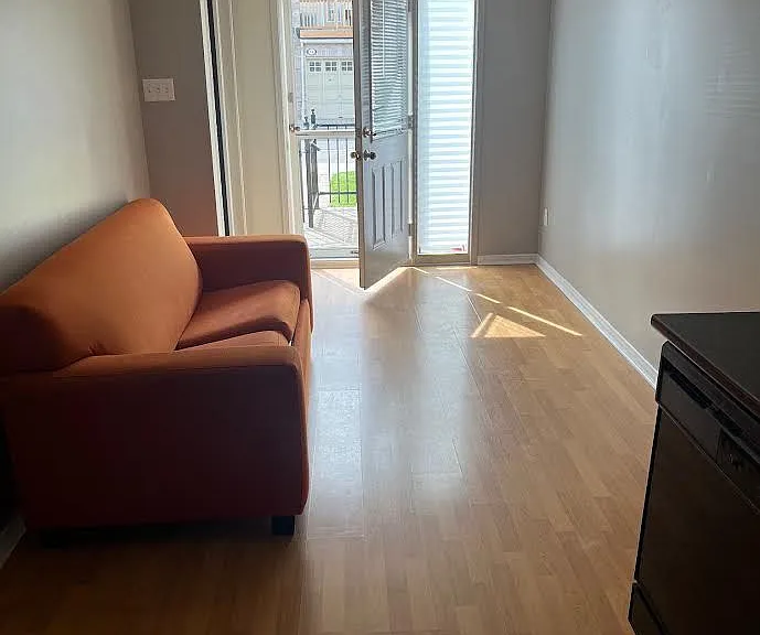 4975 Southampton Dr #143 — Photo 12