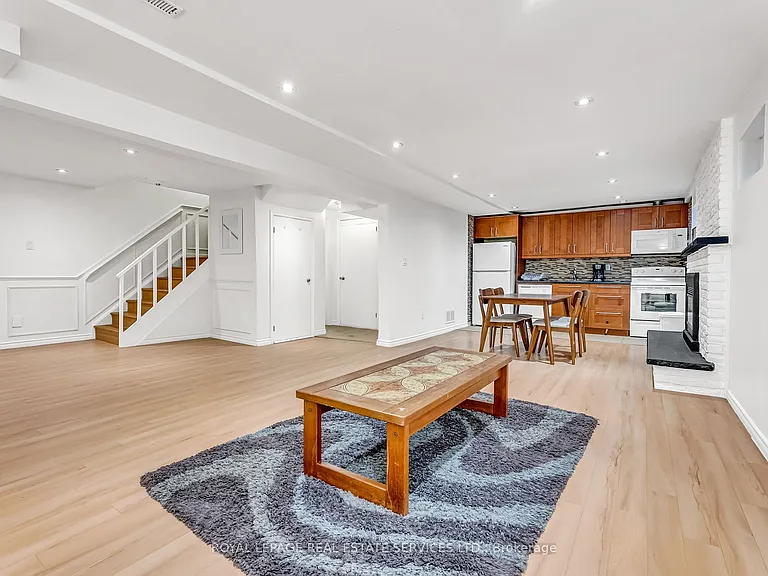 50 Willowbrook Rd #BASEMENT — Photo 13