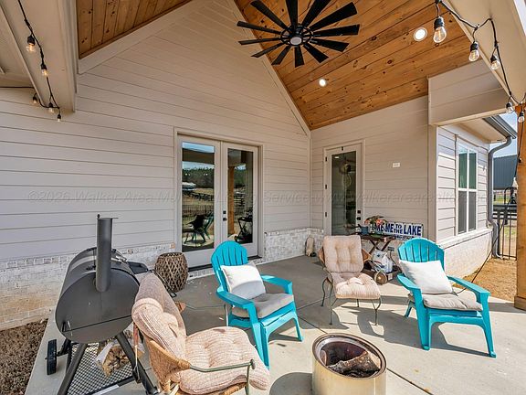 3rd image of 85 Reeses Ct