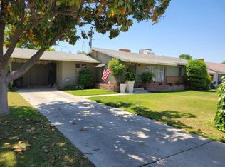2407 7th St, Sanger, CA 93657