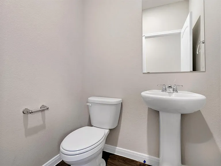 2909 Tweedy Trl — Photo 21