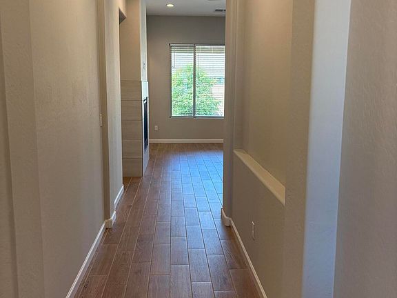 2nd image of 836 Eugene Rd