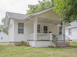 1637 B Ave NW, Cedar Rapids, IA 52405