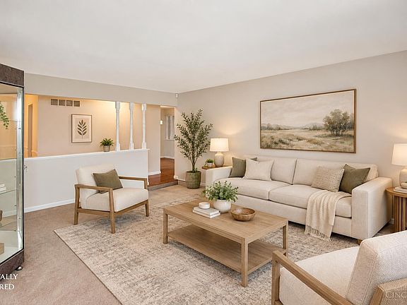 5th image of 8044 Honeysuckle Ln