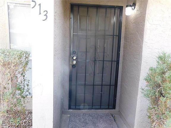 2nd image of 513 Sellers Pl #513