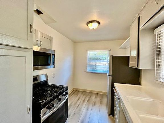 3rd image of 2970 Kalmia St #2970