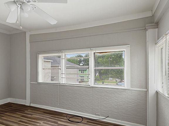 4th image of 3015 W 15th St