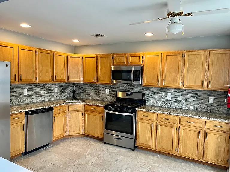 26 Dickerson Ln — Photo 11