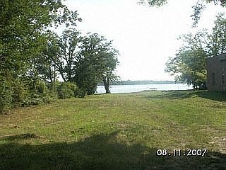 1st image of 3309 W Shore Dr
