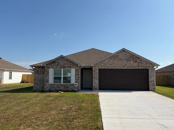 102 Powder River Dr, Beebe, AR