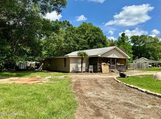 378 White Chapel Rd, Carriere, MS 39426