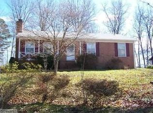 604 Shadybrook Rd, High Point, NC 27265
