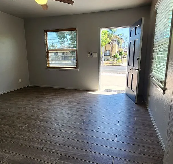 4144 Brunswick Ave — Photo 5