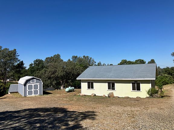 3rd image of 5580 Old Olive Hwy