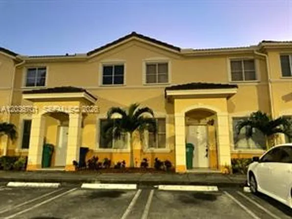 6970 NW 177th St #M104, Hialeah, FL 33015