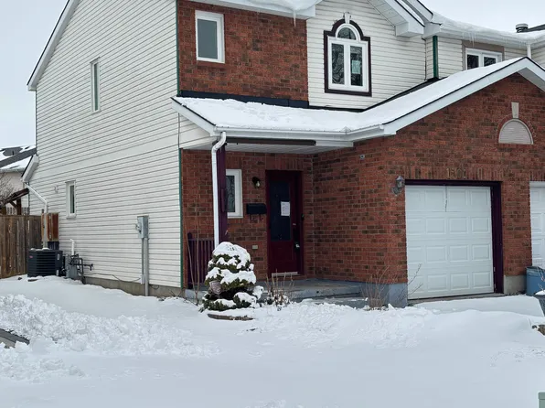 1501 Launay Ave, Ottawa, ON K4A 3S1