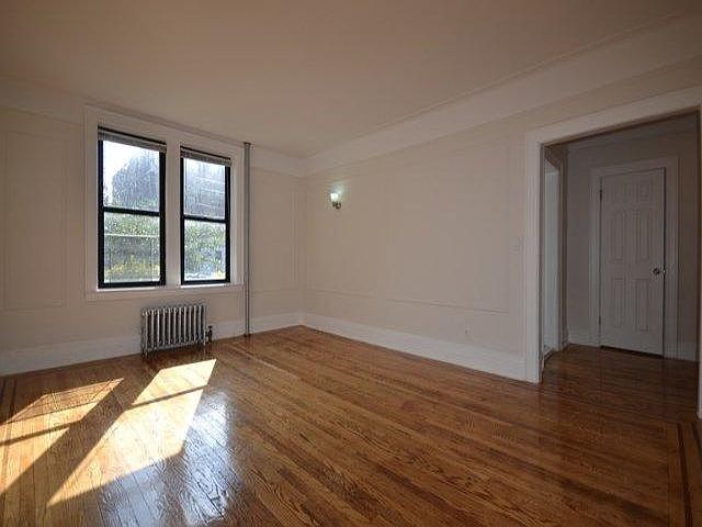 1st image of 8602 Forest Pkwy