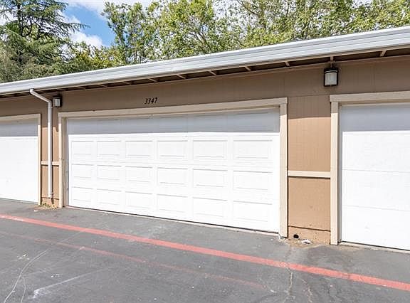 3rd image of 3345 Weepingcreek Way