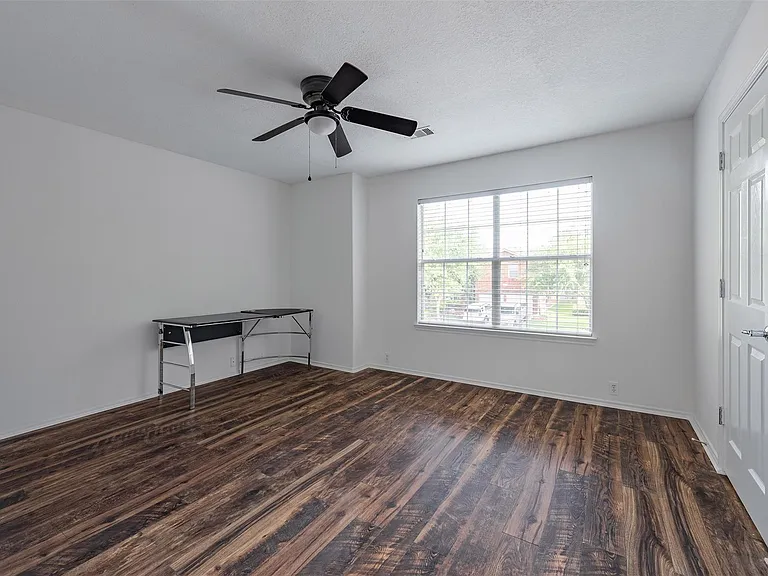20018 Larkspur Lndg — Photo 25