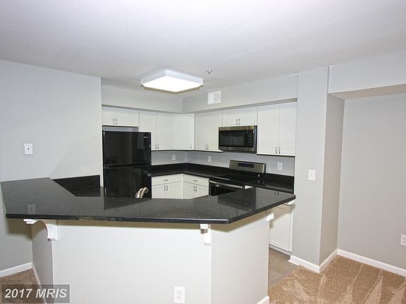 5th image of 10 Amberstone Ct APT D