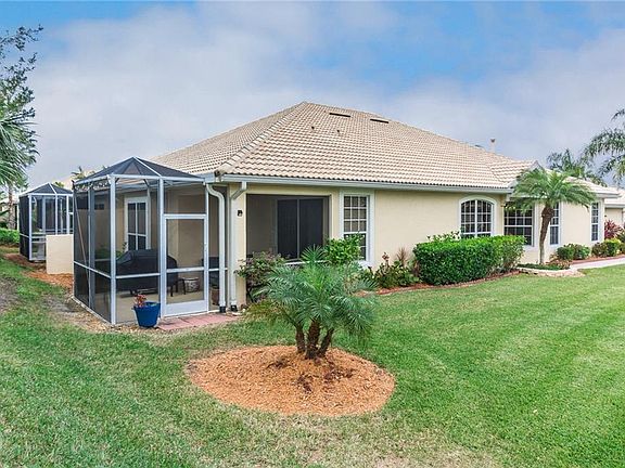2nd image of 4981 Whispering Oaks Dr