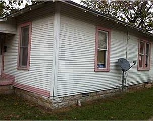 2nd image of 2110 N 30th St