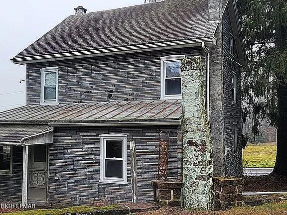 4th image of 395 Holtzman Rd