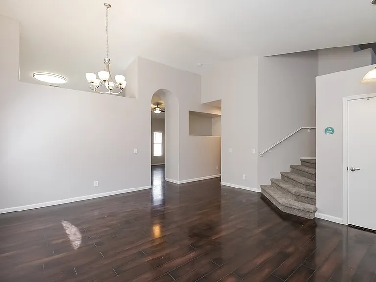 14823 W Dovestar Dr — Photo 5