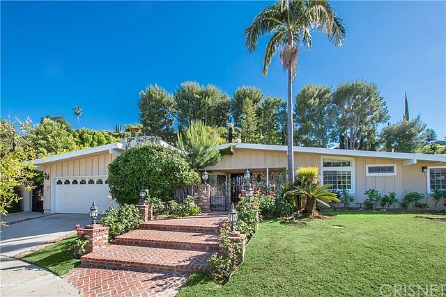 1st image of 4401 El Caballero Dr