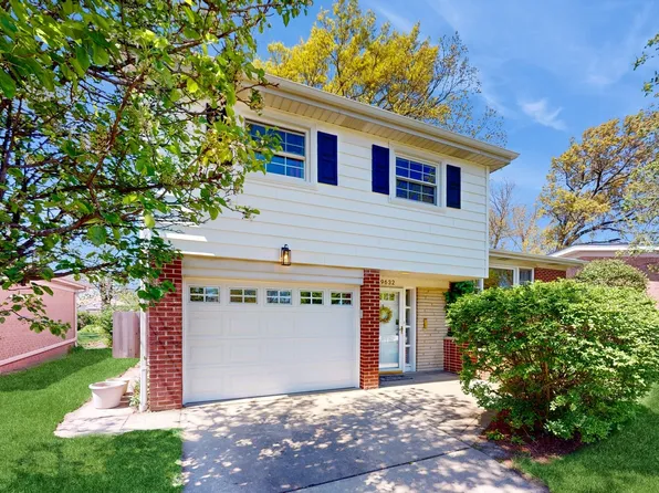 9632 Kildare Ave, Skokie, IL 60076