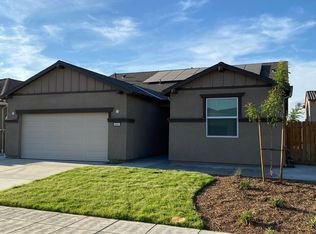 6664 E Cambridge Ave, Fresno, CA 93727