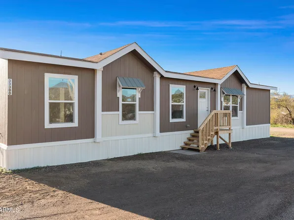 33300 S MELANIE Lane, Black Canyon City, AZ 85324
