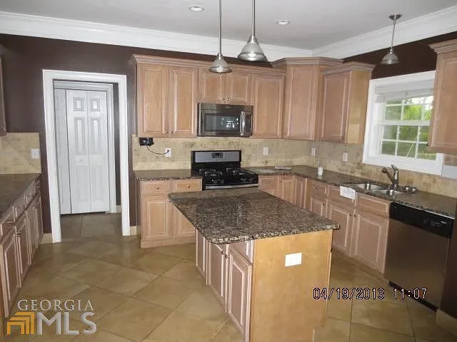 159 Courts Of Hampton photo 1