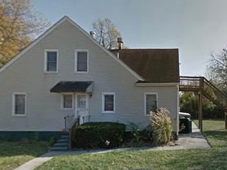 1st image of 1300 Highland Park Dr #2