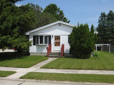2520 8th St, Two Rivers, WI, 54241