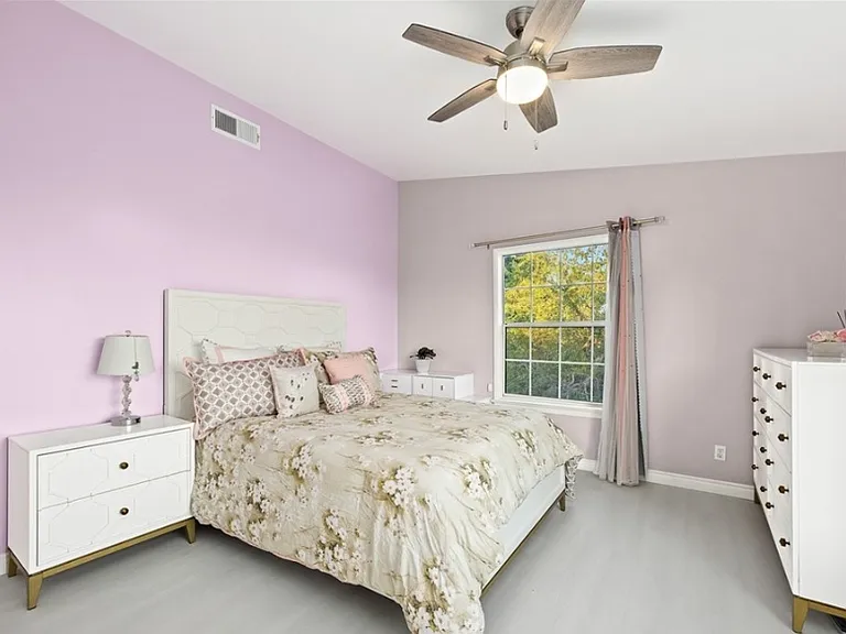 494 Auburn Ave — Photo 35