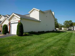 3961 Grand National Dr, Florissant, MO 63034