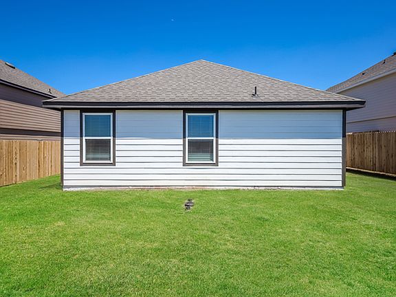 5th image of 1908 Crimson Lake Blvd