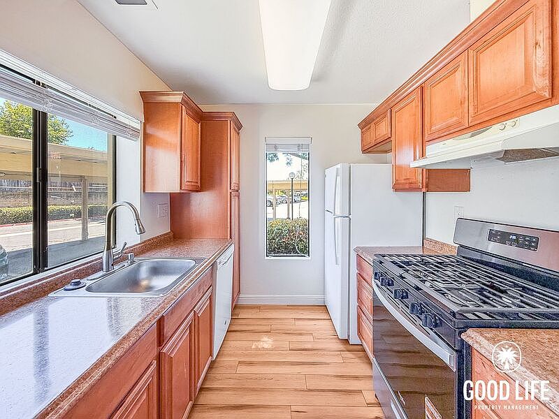 1st image of 11179 Camino Ruiz APT 69