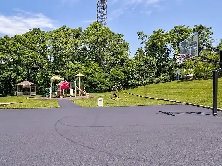 Providence Hill Apartments — Photo 19
