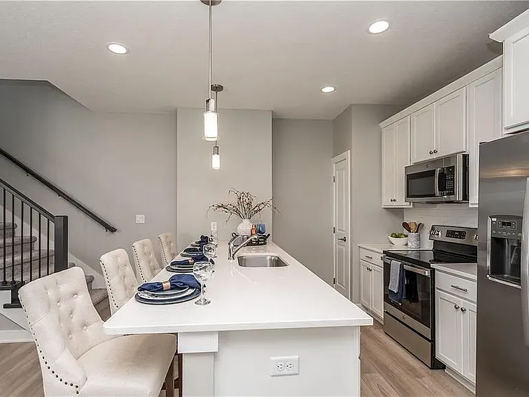15302 Goldenrod Dr — Photo 7
