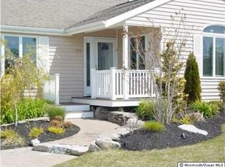1822 Grantwood Dr, Toms River, NJ