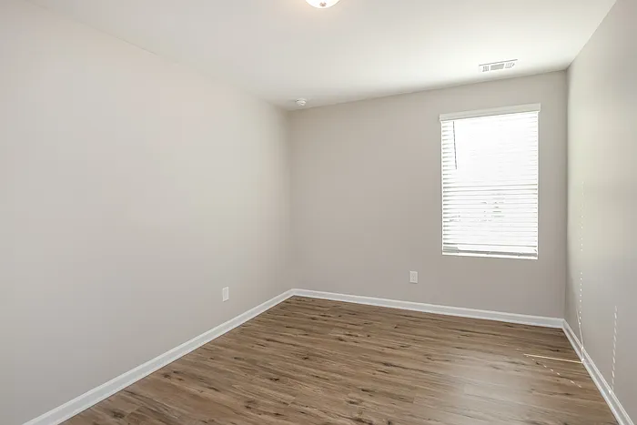 307 Alexander Ln — Photo 14