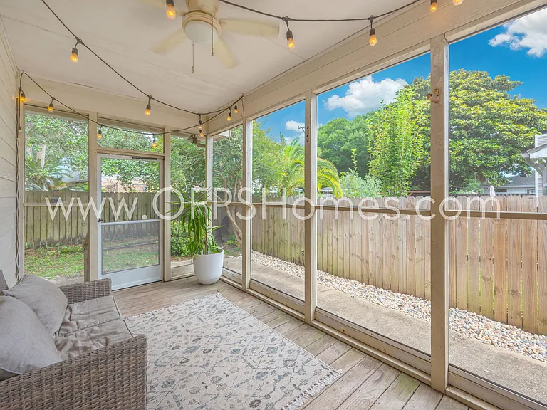319 Sailfish Cir — Photo 30