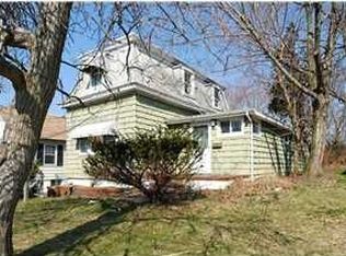 216 River St, Red Bank, NJ 07701