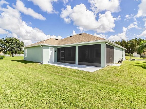 3rd image of 2840 Paige Dr