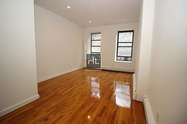 Rented by Highline Residential | media 6