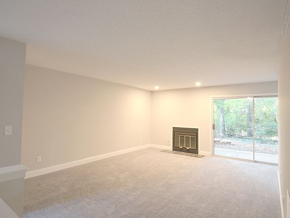 3rd image of 57 Fair Haven Way SE