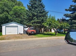 1106 Tieton Ave, Tieton, WA