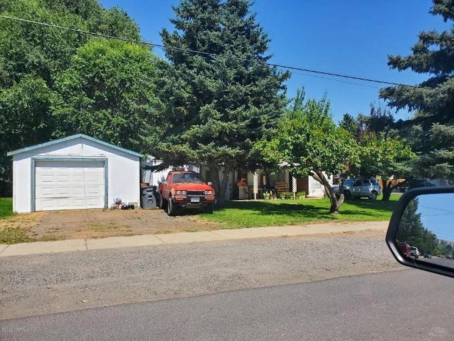 1106 Tieton Ave photo 1